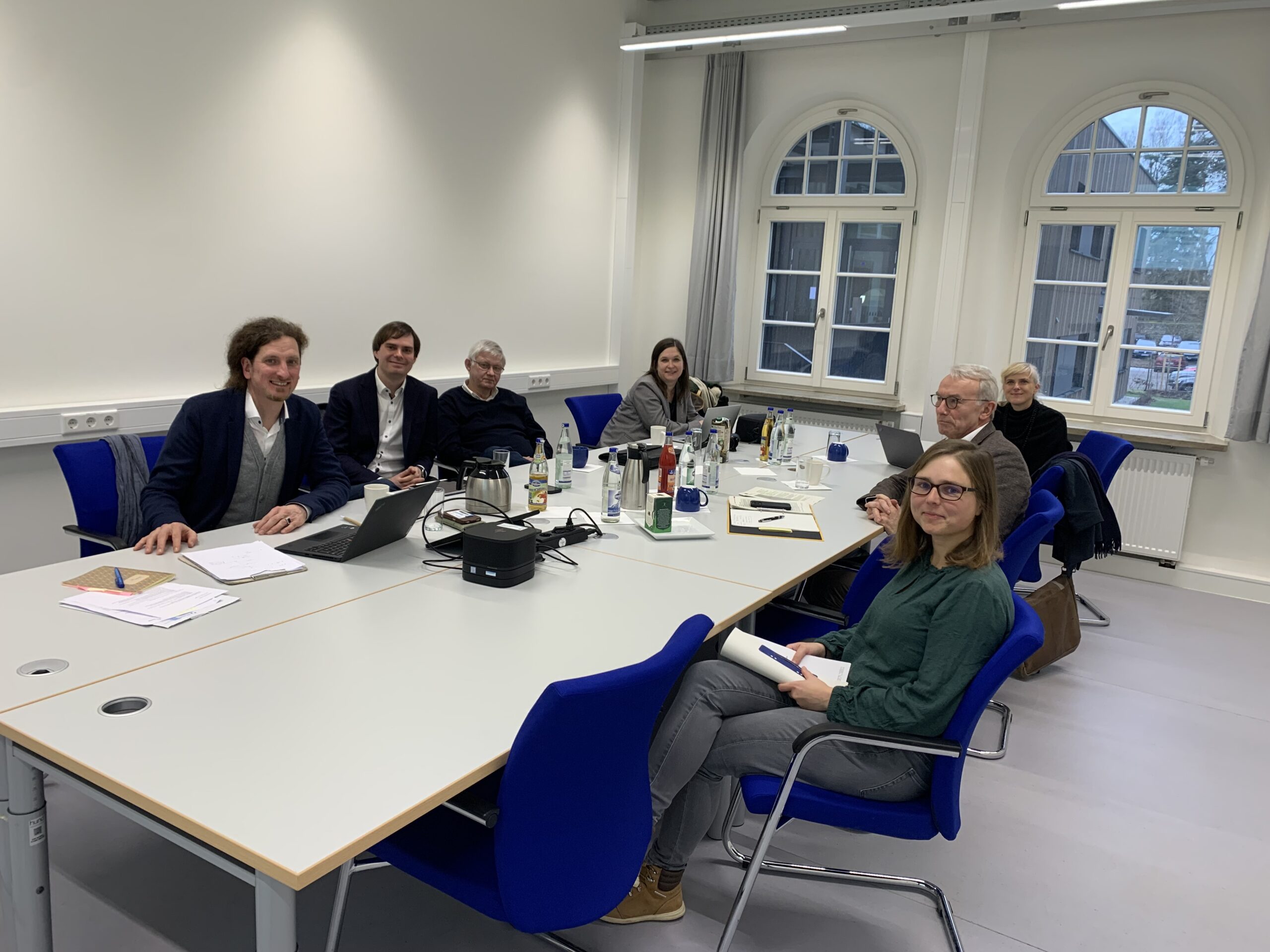 Besuch aus Berlin: Abgeordnete informieren sich über die Nachhaltigkeits-Forschung am Campus Neuburg