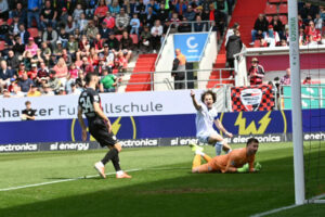 Fußball,FC 04,DSC Arminia Bielefeld