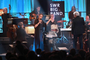 JBO,Jazz und Blues Open,Wendelstein,Götz Alsmann,SWR Big Band,Fola Dada,Foto Schuhmann