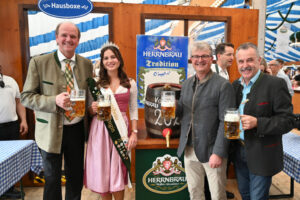 Anstich,Pfingsvolksfest,Herrnbräu