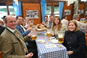 Anstich,Pfingsvolksfest,Herrnbräu