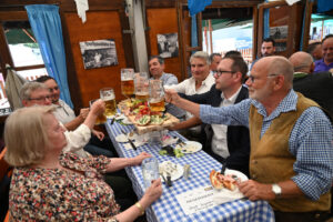 Anstich,Pfingsvolksfest,Herrnbräu