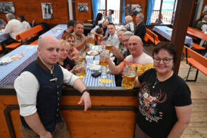 Anstich,Pfingsvolksfest,Herrnbräu