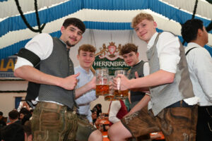 Anstich,Pfingsvolksfest,Herrnbräu