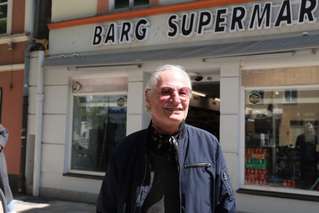 Herr Ecker/Antiquitäten