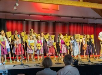 2025_07_Sommerkonzert_IN_kleine_Nachtigallen_Foto_Julia_Windhaus