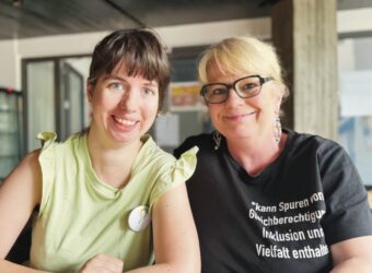 Raphaela Karl (Vorstand und Kassiererin) und Caroline Klapper (Vorsitzende)