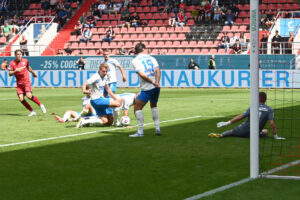 FCI gegen FC Hansa Rostock