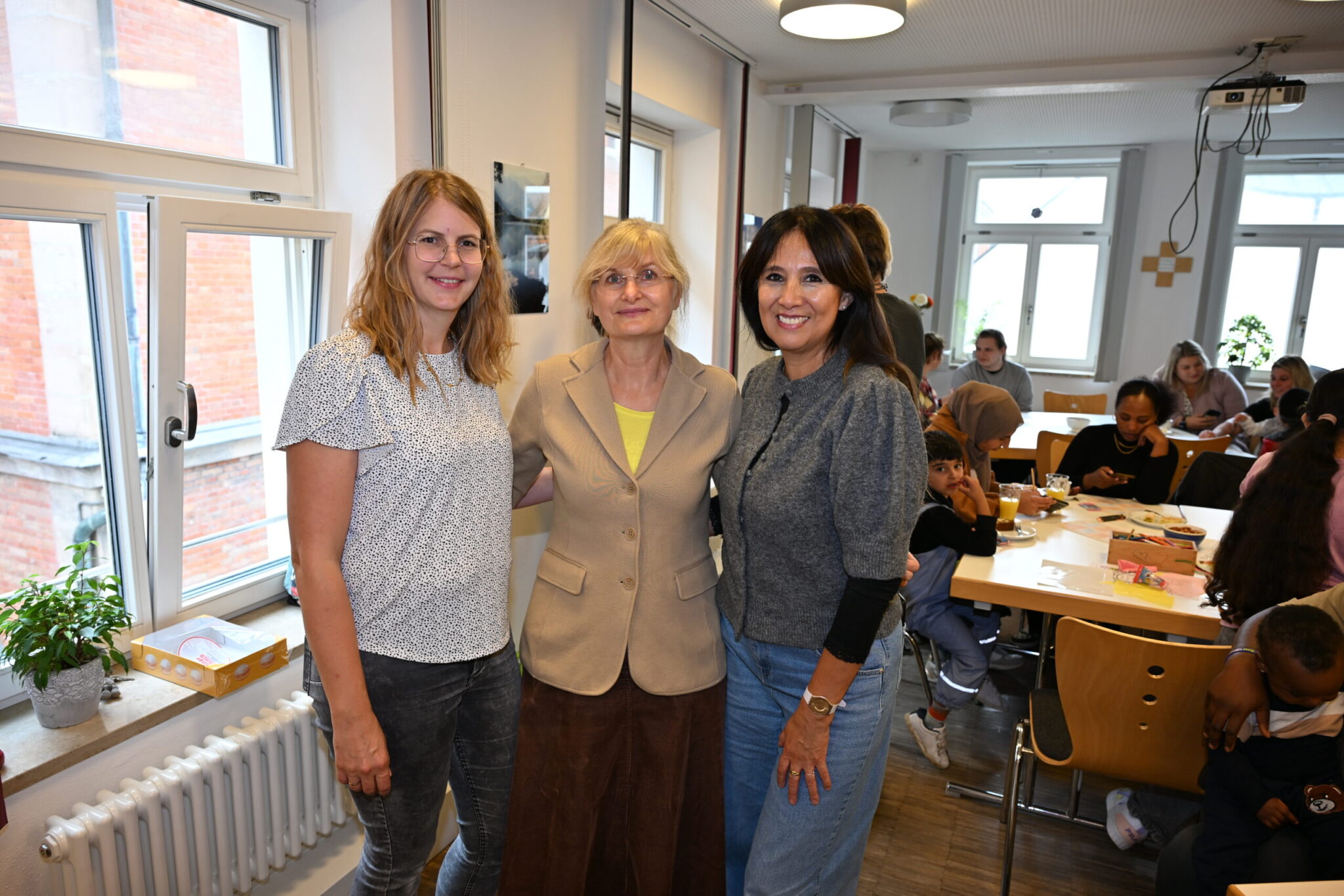 Zum Migrationsteam der Caritas, das den Tag organisierte, gehören unter anderen Veronika Scholl, Lidia Sybin und Silvia Iriarte-von Huth (von links). Foto: Caritas / Peter Esser