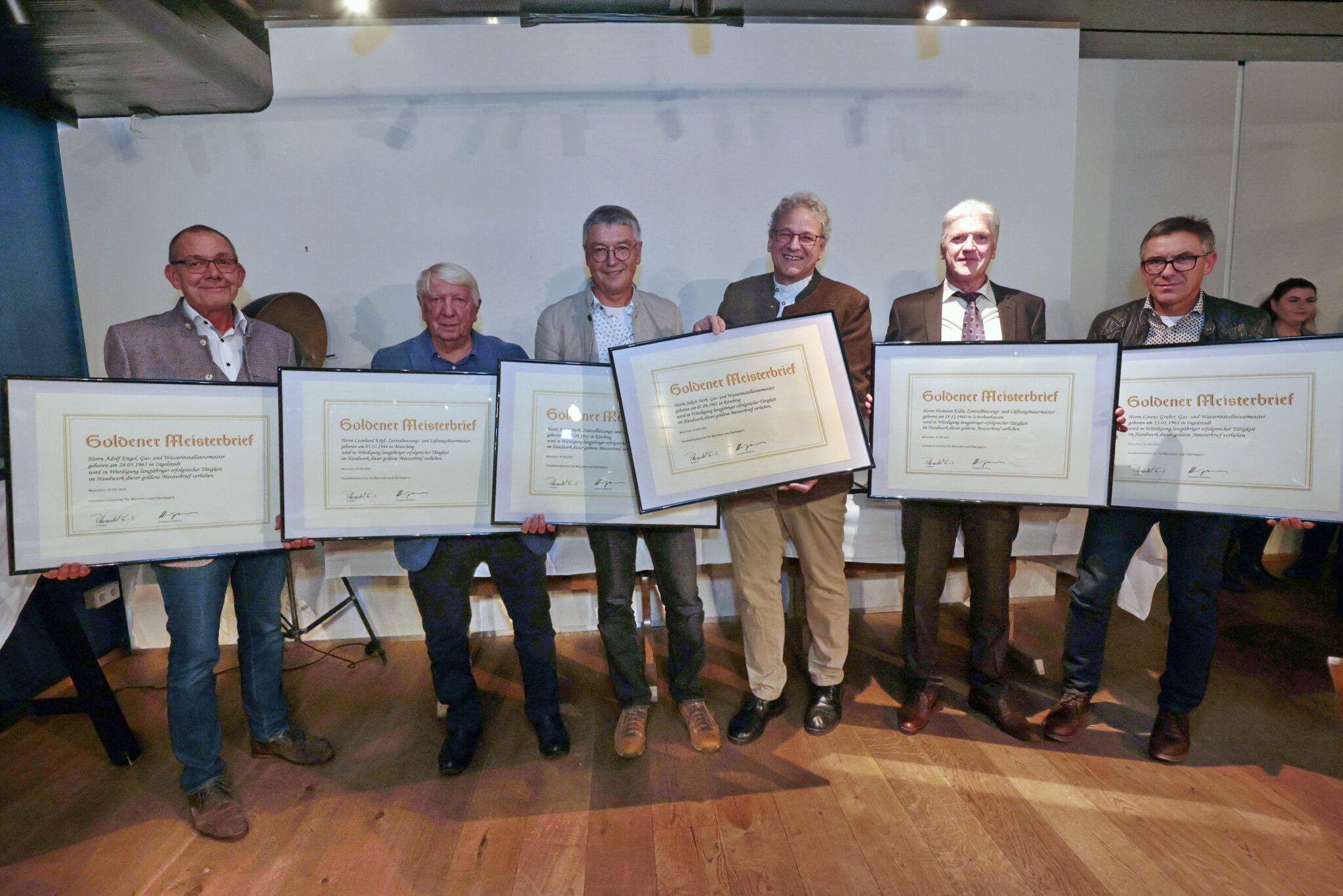 26 Goldene Meisterbriefe für herausragende Lebensleistungen im Handwerk verliehen
