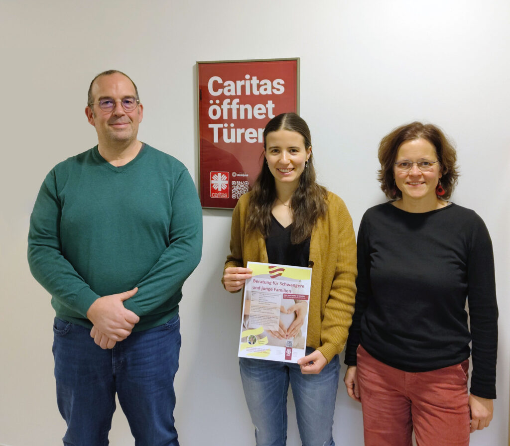 Josef Wintergerst (Leiter Caritas-Kreisstelle Eichstätt), Annkathrin Banning (SkF), und Angela Müller (Geschäftsführerin SkF Ingolstadt) freuen sich auf die künftige Zusammenarbeit.