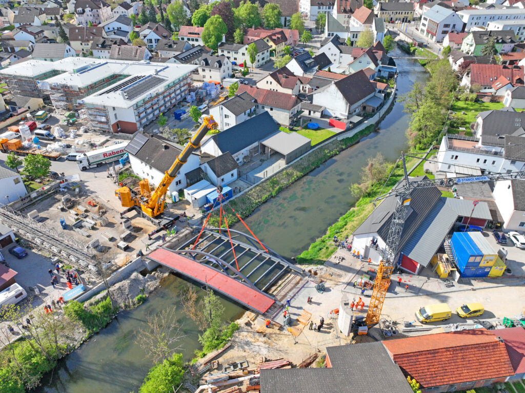 Brückenschlag Paarbrücke Manching Foto: Markt Mansching