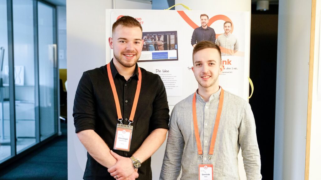 Christoph Kretschmeier und Dominik Meier aus Ingolstadt treten mit ihrer Plattform „Sport Link“ im JUGEND GRÜNDET Bundesfinale 2026 an. Foto: JUGEND GRÜNDET