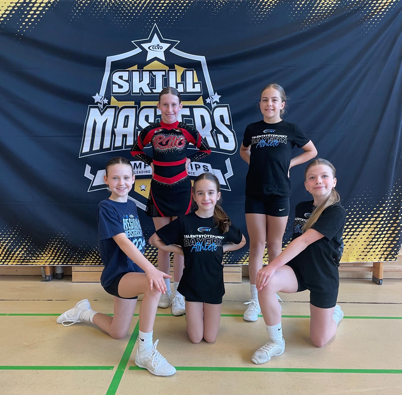 Bild: Die Sportlerinnen aus dem Talentstützpunkt im Cheersport des TSV Gaimersheim bei den Skill Masters, Quelle Heidi Meier