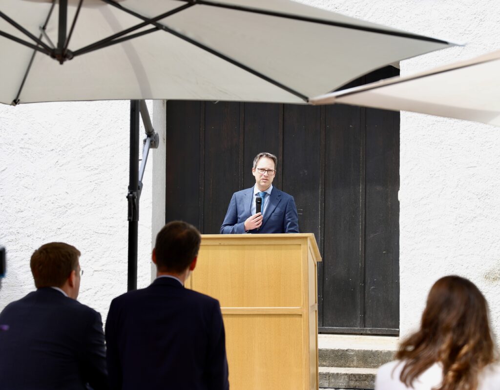 Arno Zobel, Baudirektor beim Staatlichen Bauamt