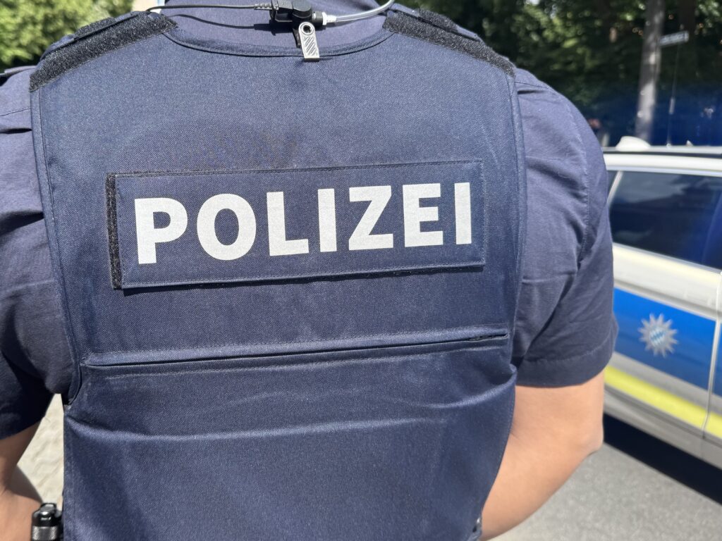 Polizei Unfall Körperverletzung Streit Foto: EL