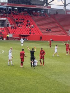 letztes Heimspiel 2026 FCI rote Karte Foto: EL