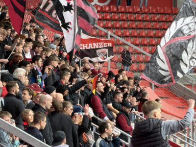 letztes Heimspiel 2026 FCI Fans Südtribüne Foto: EL