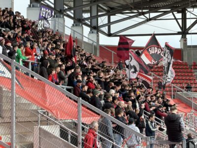 letztes Heimspiel 2026 FCI Fans Südtribüne Foto: EL