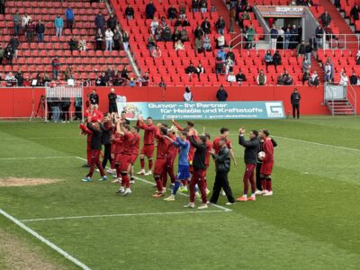 letztes Heimspiel 2026 FCI Spieler Foto: EL