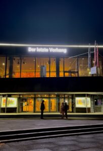 Stadttheater letzter Vorhang
Foto: EL
