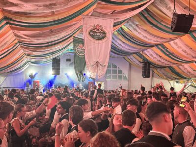 Barthelmarkt Oberstimm Volksfest Bierzelt