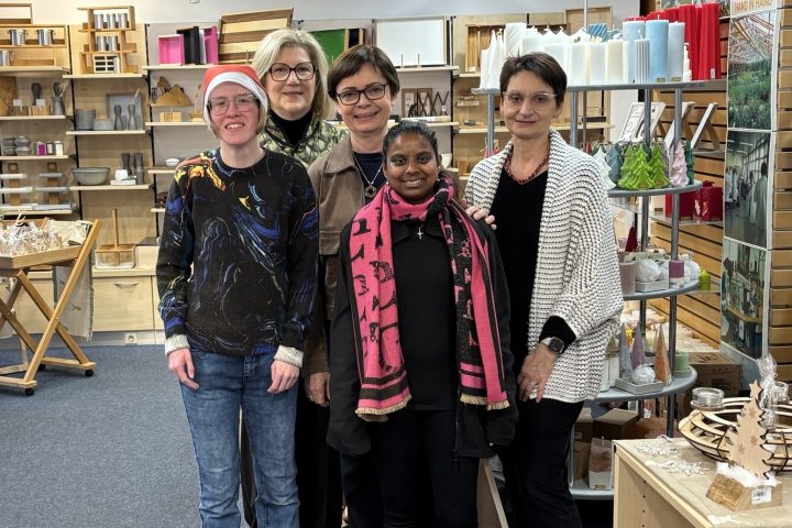 Hand in Hand Laden - Lebenshilfe