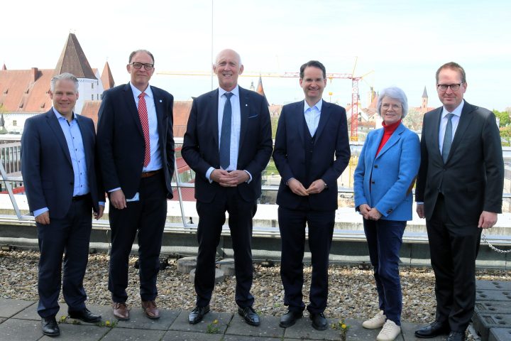 250415_Antrittsbesuch_OB_Dach