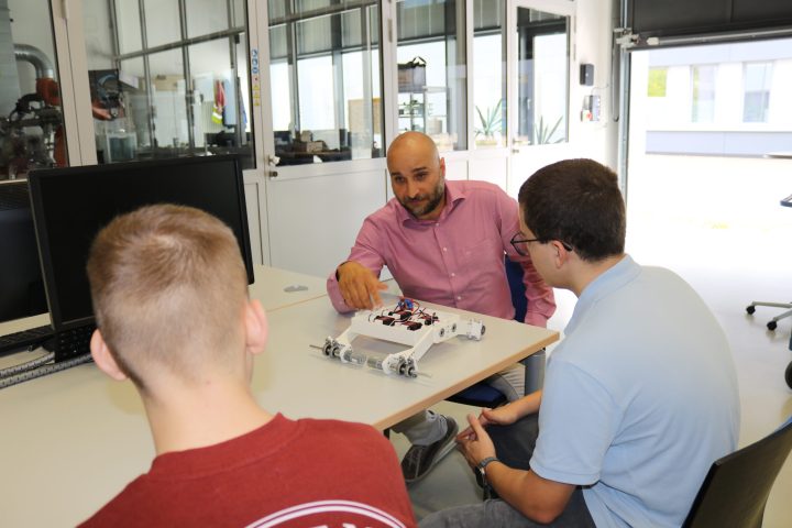 250822_Roboter_Club