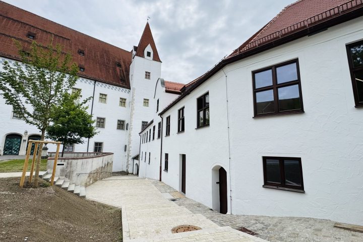Übergabe Kavaliersgebäude