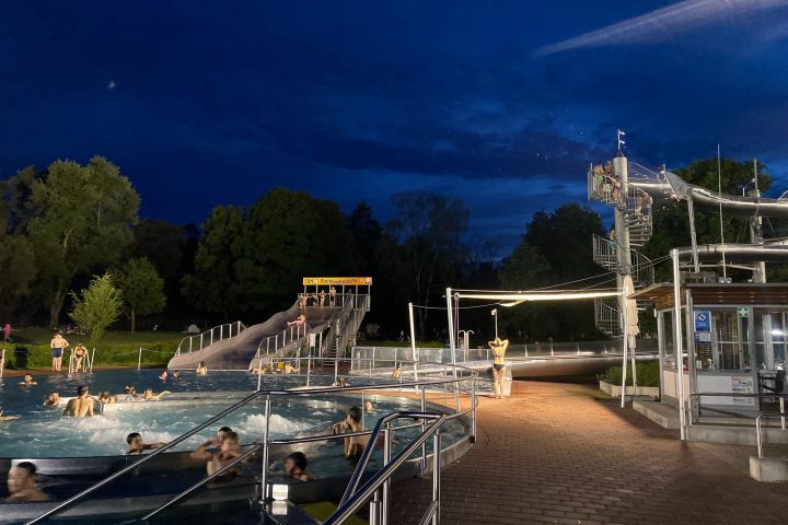 Nachtschwimmen Freibad