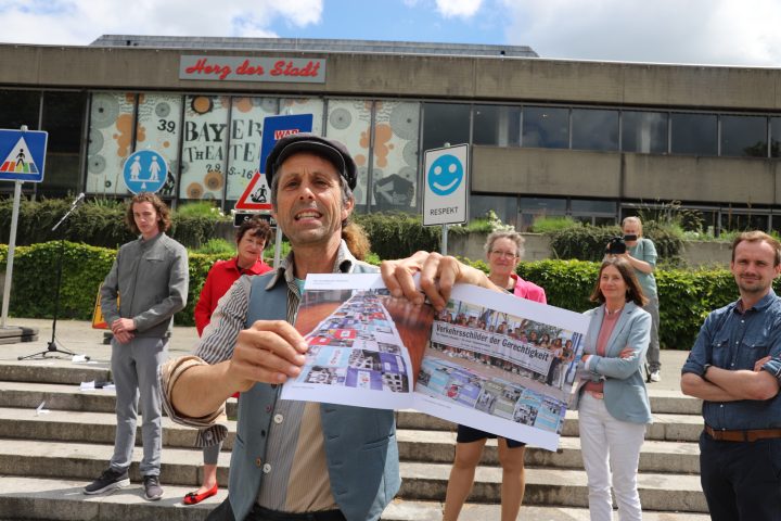 Verkehrsschilder der Gerechtigkeit