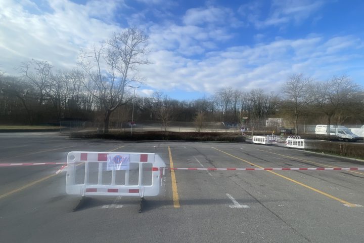 Hallenbad Parkplatz