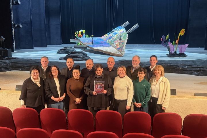 Stuhlpatenschaft Theater am Glacis CSU Rottenkolber