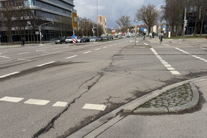 Strassenschäden Südliche Ringstraße-Manchingerstraße