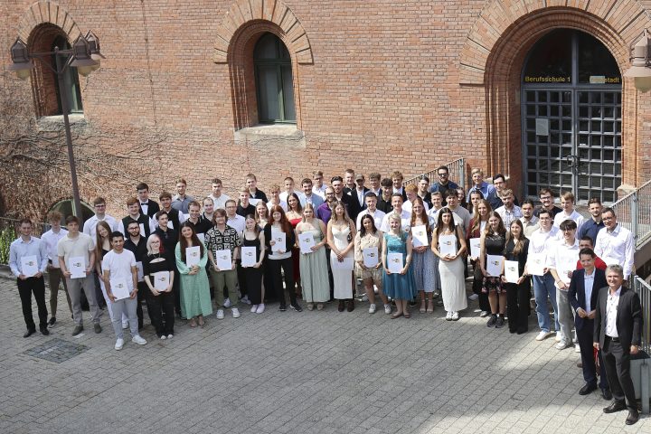 Gruppenbild Abschluss/Rössle