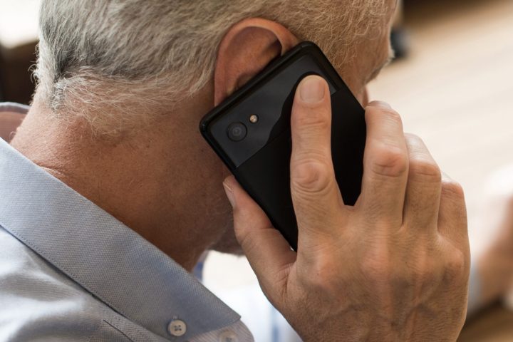 Telefon
