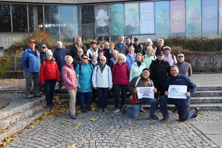Spendenübergabe Ingoradler an Schanzer Kindl e.V.