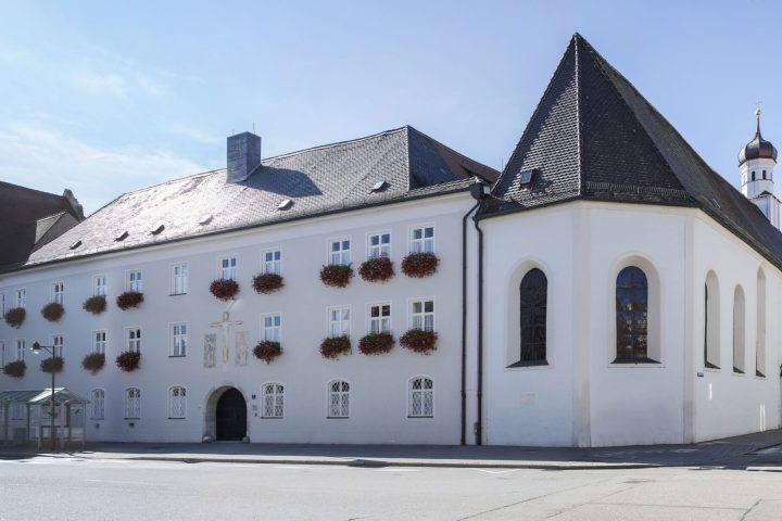Kloster außen - Foto: Gert Schmidbauer
