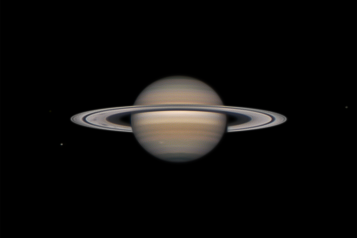 Astronomie-Peter Maier-Saturn_20zDob-f16_ASI_462MM+MC_P.Maier_2026-09-20_0234-4CEST_hoch_crop