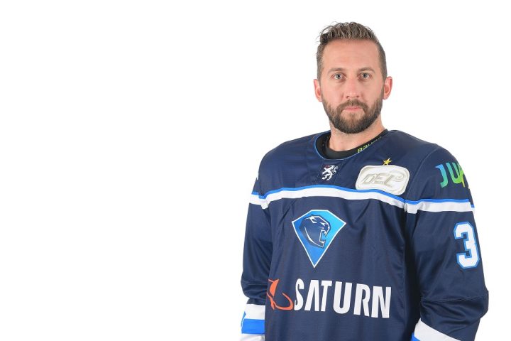 DEL - Eishockey - ERC Ingolstadt - Saison 2017/2018 - erstes Eistraining - Matt Pelech (ERC 23)