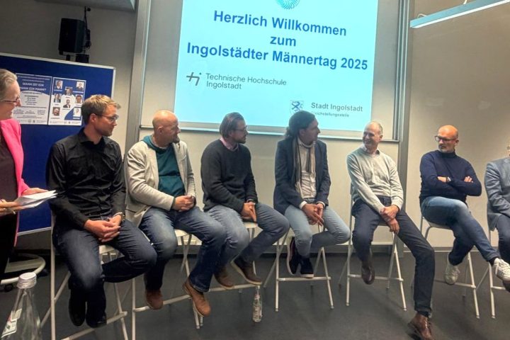 WhatsApp Image 2025-11-22-