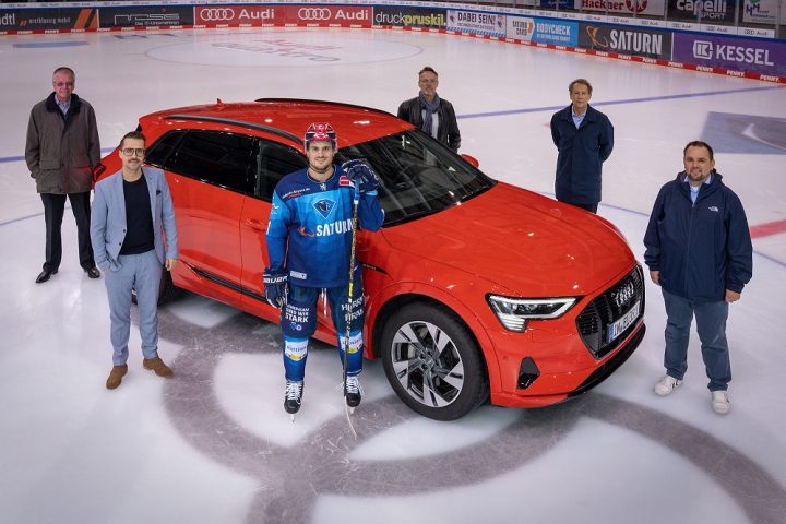 audi_helm
