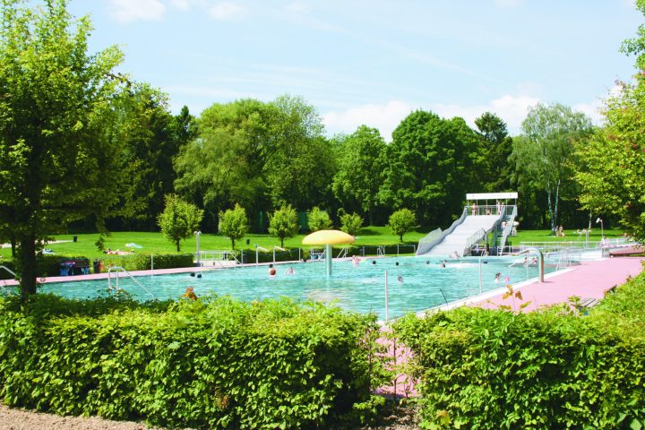 freibad rutschen u. planschbecken 134