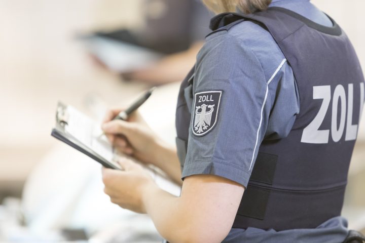 zollemblem_arm_blau_05